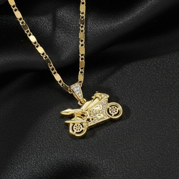 Men's Gold CZ Diamante Motorcycle Necklace 18" Chain Biker NWOT - Picture 2 of 8